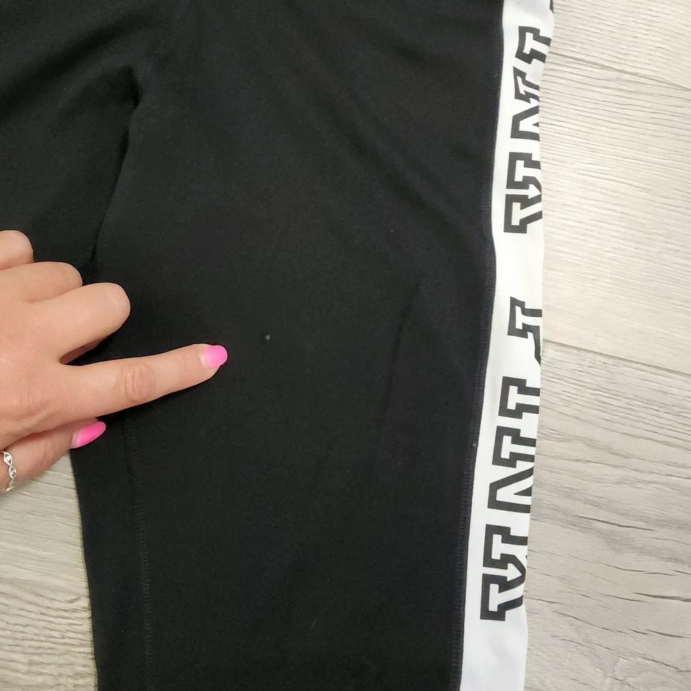 Victoria‎ Secret PINK Women's Leggings Medium Mixed Lot 4 Pairs BlackREAD